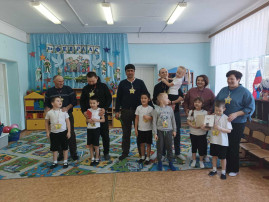 Весёлый праздник! Весёлый праздник!.