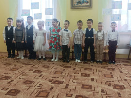 Утренник в старшей группе Утренник в старшей группе.